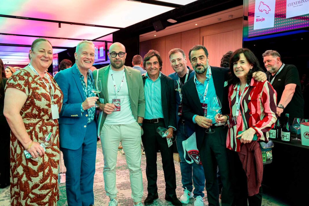 Tim Atkin reúne en Madrid la élite del vino español con más de 300 referencias a partir de 95 puntos Tim Atkin reúne en Madrid la élite del vino español con más de 300 referencias a partir de 95 puntos